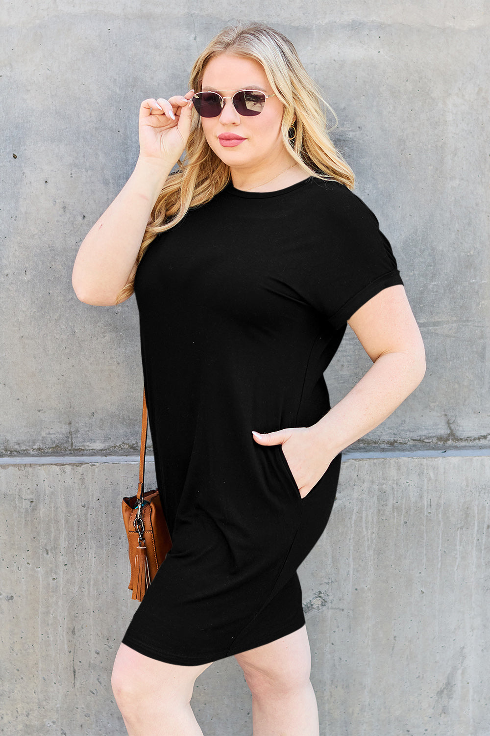 Round Neck Short Sleeve Dress with Pockets